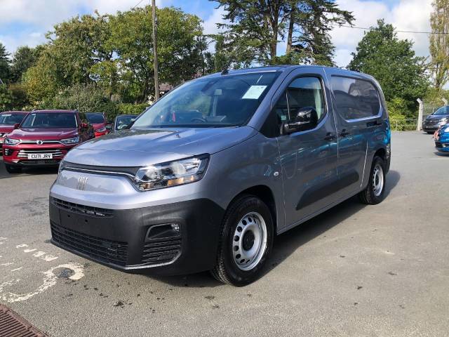 2025 Fiat Doblo E-DOBLO 136HP 50KWH LWB